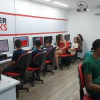 ADOLESCER+ EM BRASÍLIA INICIA TURMA DE COMPUTAÇÃO E ROBÓTICA
